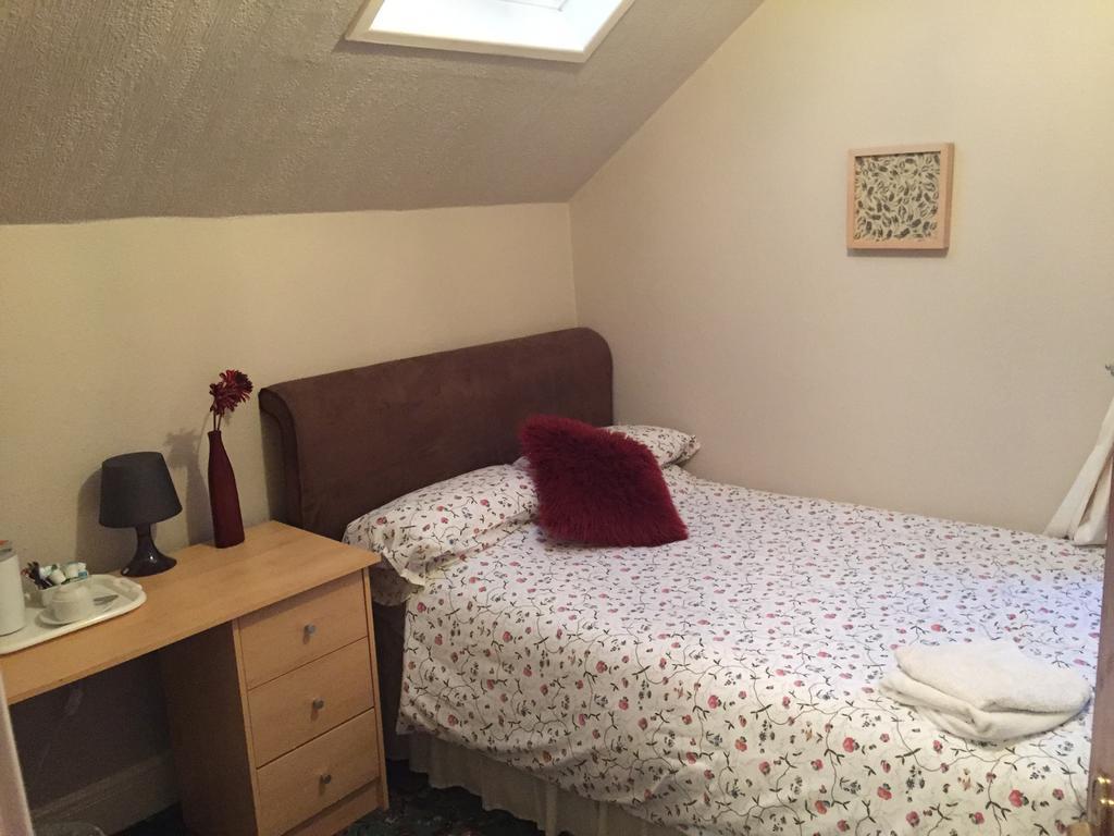 West Vale Villa Blackpool Room photo